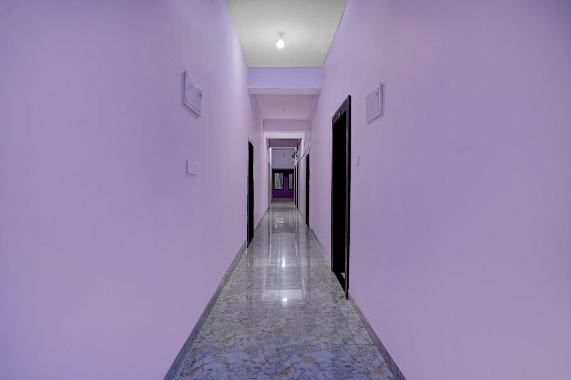 Oyo Flagship Hotel Ashok Vatika Banquet Hall Ráňčí Exteriér fotografie